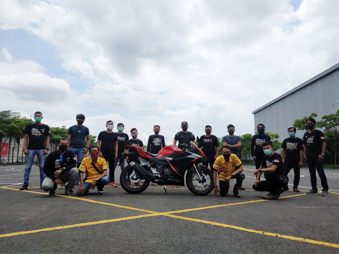 CCI Surabaya Gresik, Lumajang Dan Malang Hadiri Test Ride All New Honda CBR150R