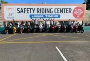 Cari_aman berkendara, AHC Jatim Ikuti Pelatihan Safety Riding 