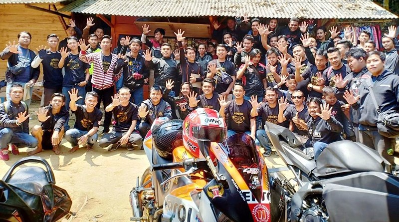 Keseruan Kopdar Sunmori Komunitas Honda CBR Bogor Di Curug Kencana