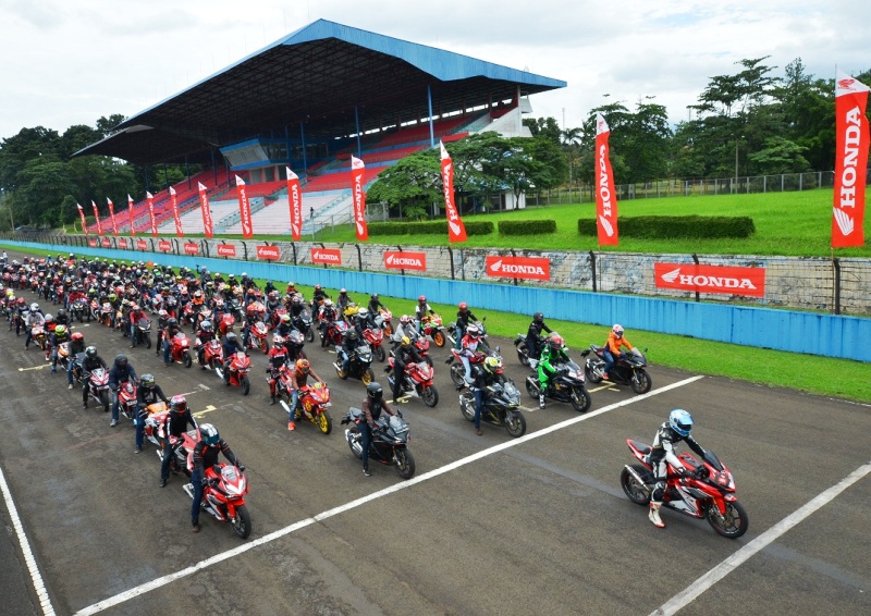 Ajang Salurkan Hobi Balap, Indonesia CBR Race Day Sukses Digelar di Sentul