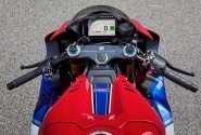Honda CBR1000RR-R 2020, Bukan Motor Jalanan Biasa