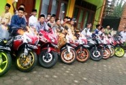 CRC (CBR Riders Cibitung) Rayakan Hari Jadinya Bersama Anak Yatim Piatu